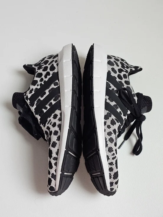 Adidas Swift Run Leopard Cheetah Print Alumina Black White Sneakers Women’s 8 - Picture 7 of 11